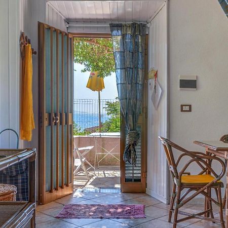 Casa Vacanze Iose Рио-Марина Экстерьер фото